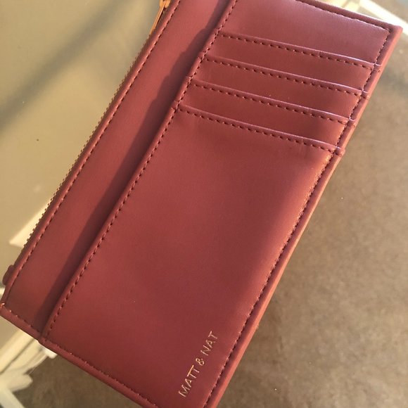 Mat & Nat Cardholder - Picture 1 of 1